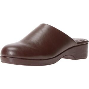 NWT In Box, Amazon Essentials Women's Slip On Clogs, Walnut Brown, Size 11